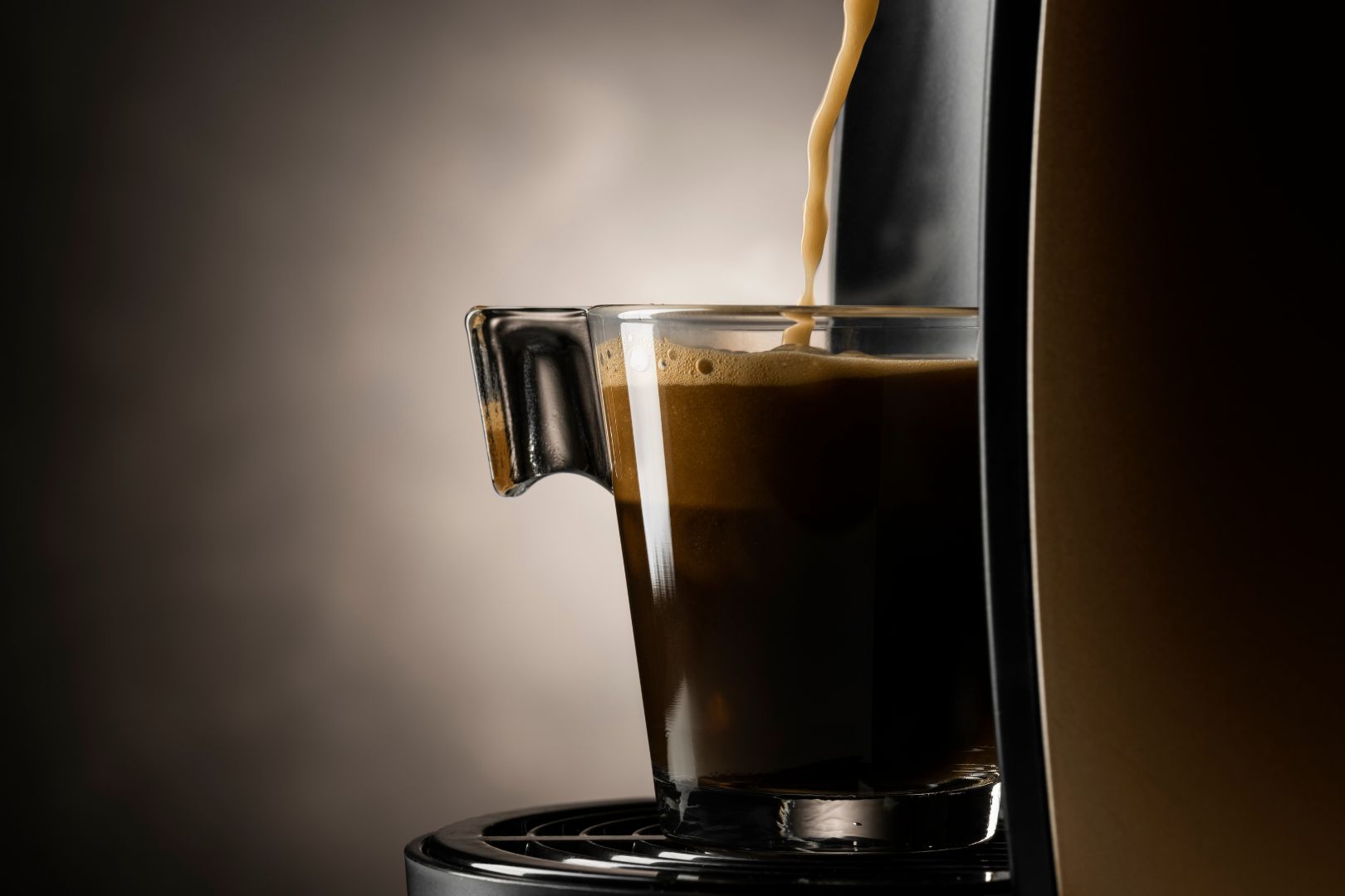diferenciais das cafeteiras tres coracoes e dolce gusto