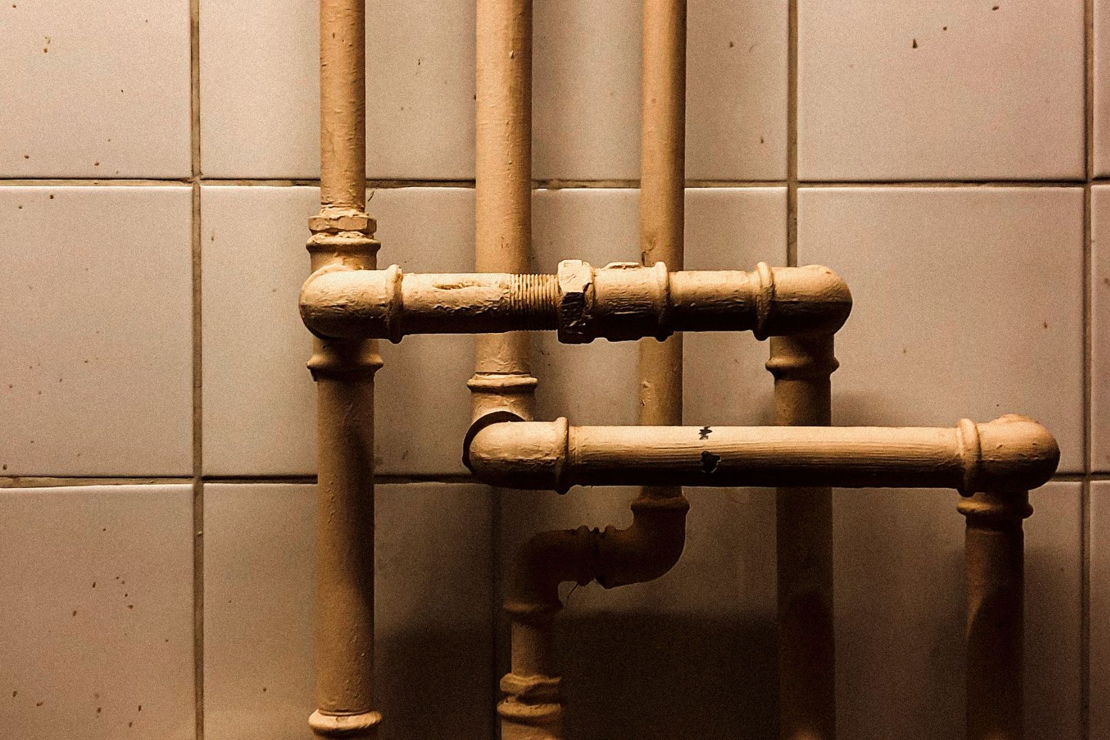 Como Fazer Conserto de Cano de PVC Sem Precisar de Solda